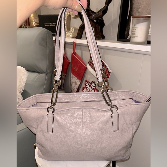 COACH LEATHER HANDBAG - Picture 3 of 9